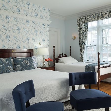 Four Chimneys Inn Bennington Bagian luar foto