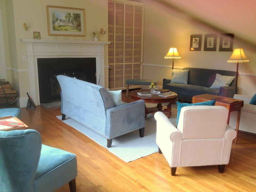Four Chimneys Inn Bennington Bagian luar foto
